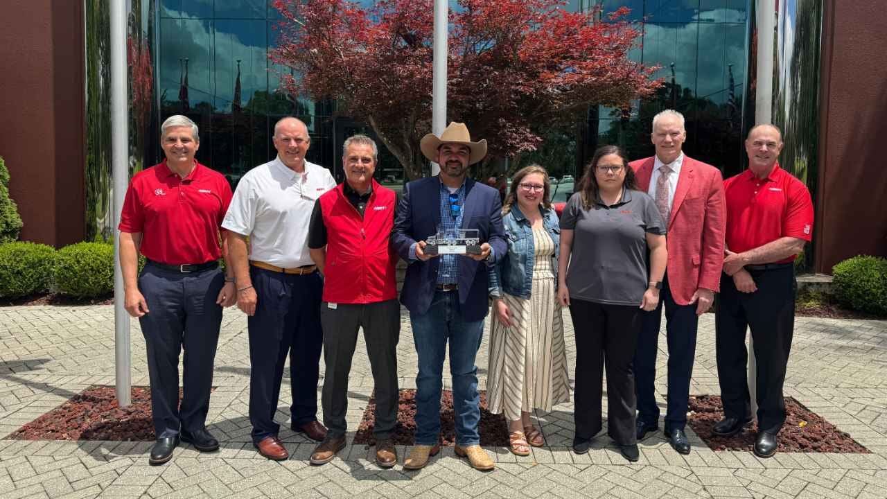 Averitt - Chevron Carrier of the Year