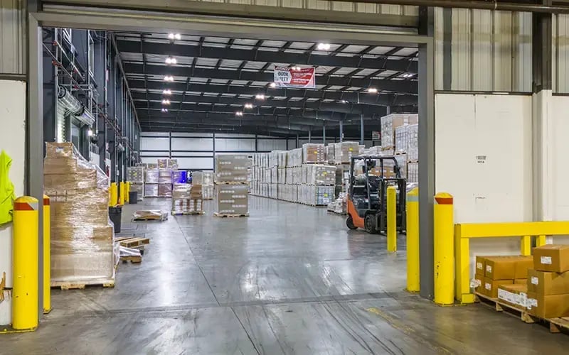 Averitt Norfolk VA warehouse interior 02