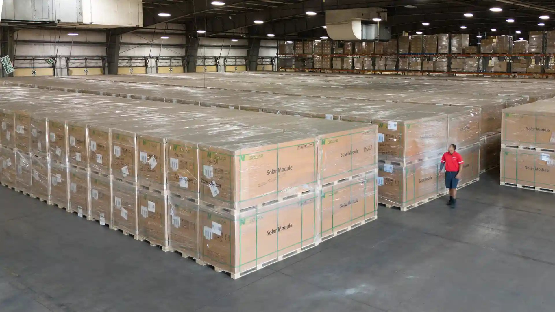 solar-industry-logistics-warehousing